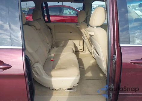 2008 Honda Odyssey Ex z USA, uszkodzony, nr VIN 5FNRL38448B029215